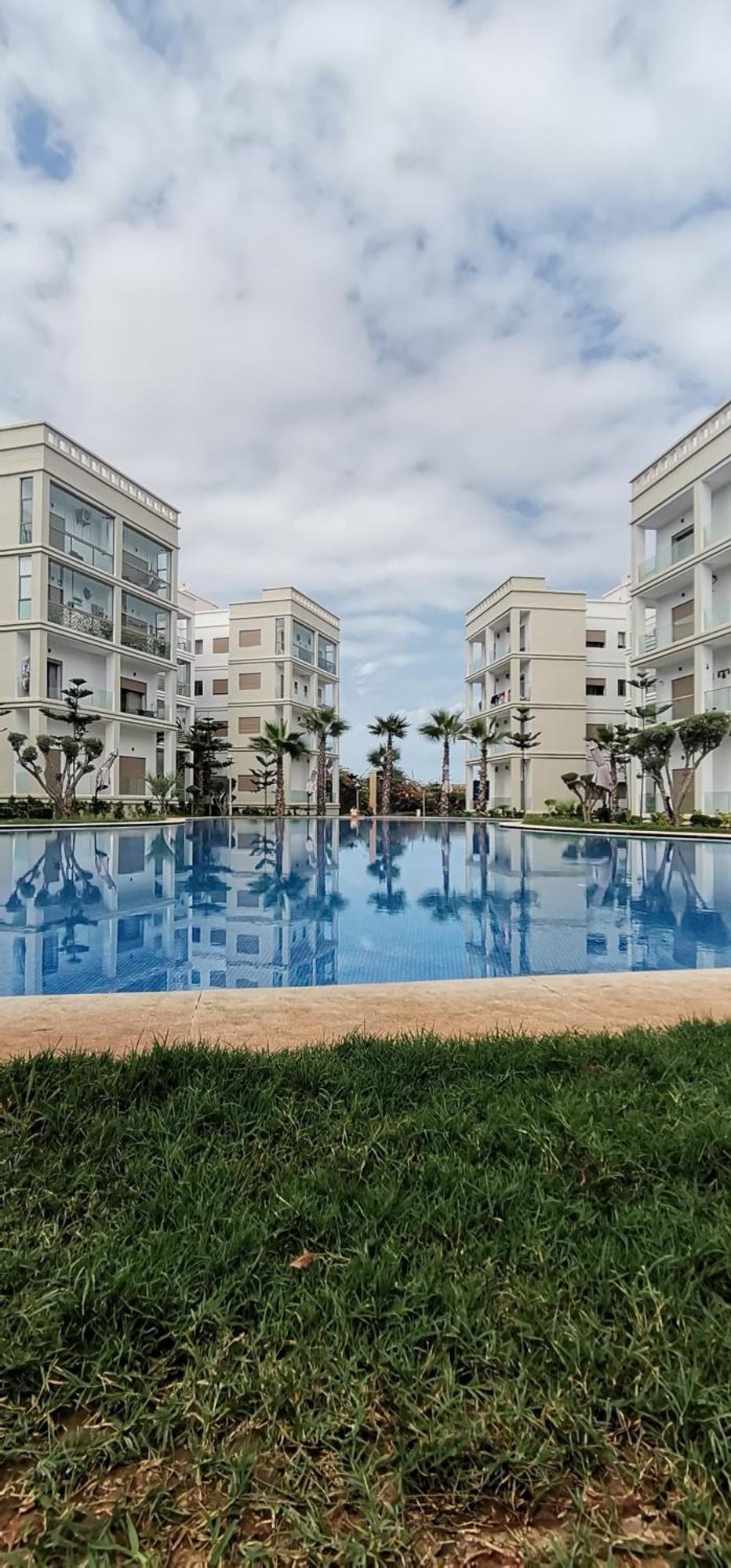 Grand Appartement Vue Golf A 2 Min De La Plage Bouznika Ngoại thất bức ảnh